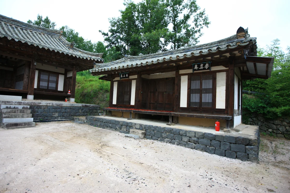 경산 나들이 (출처 : 한국관광공사)
