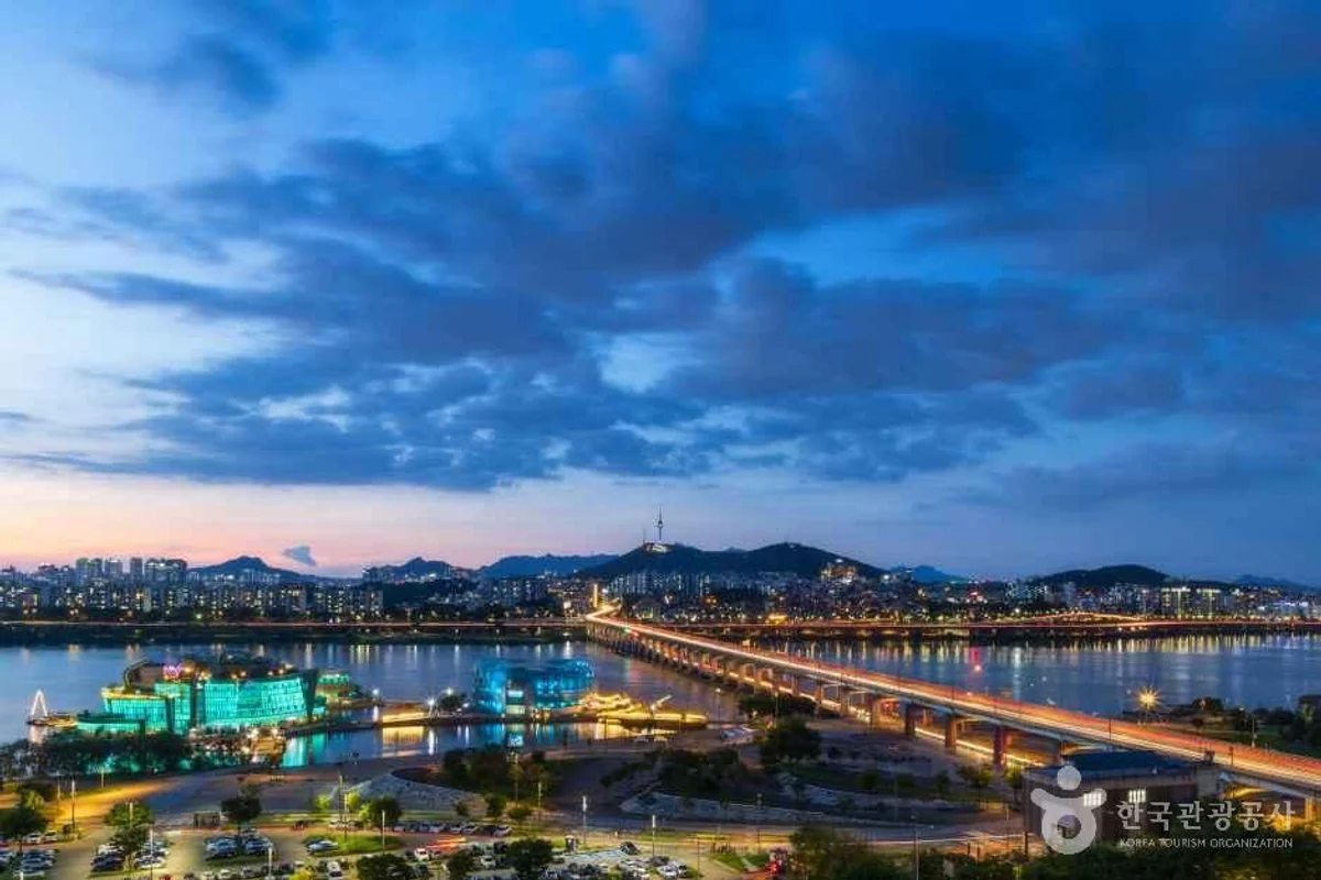 N 서울타워 - 명동일출 여행