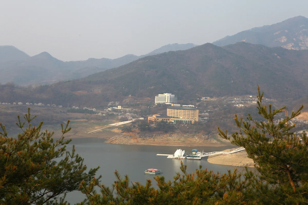 충주 공연 (출처 : 한국관광공사)